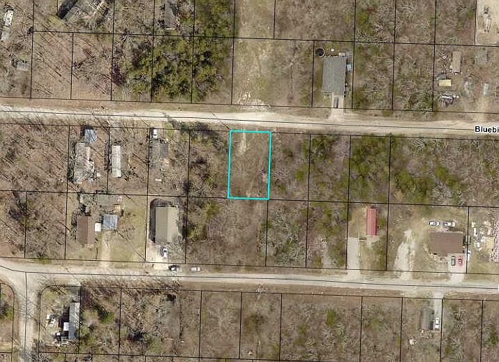 2nd image of 3014 Bluebird Road