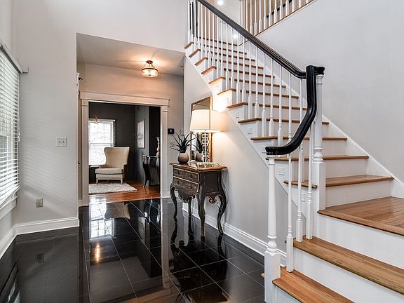 2nd image of 106 Danforth St