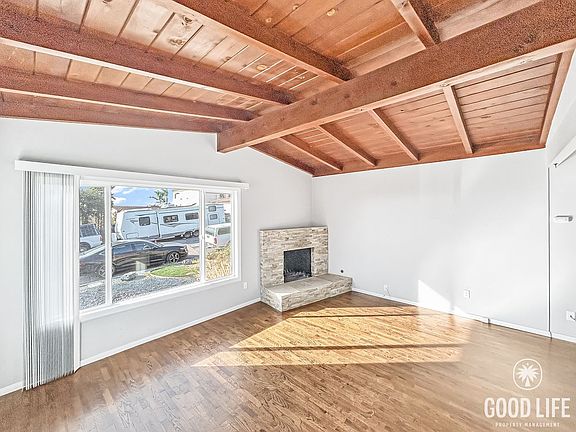 2nd image of 3663 Princeton Ave