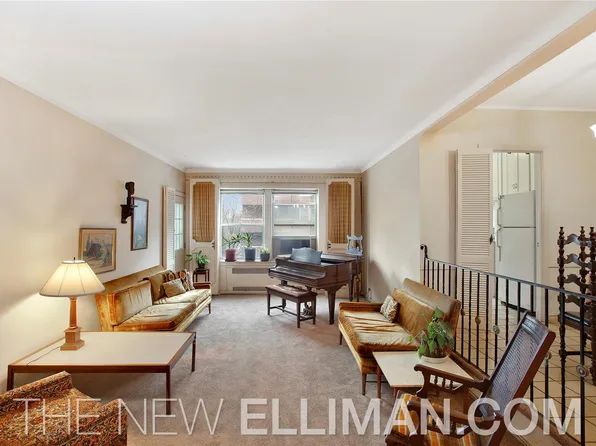 1615 Avenue I image 1 of 6