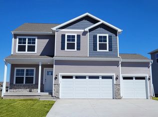 2497 SE Billings Pl, West Des Moines, IA 50265