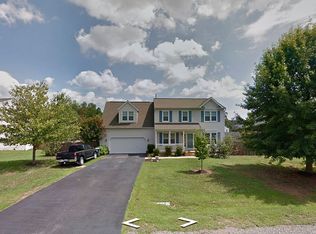 6012 Three Cedars Ln, Fredericksburg, VA 22407