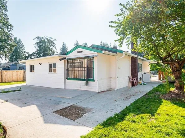 10064 127b St, Surrey, BC V3V 5M3