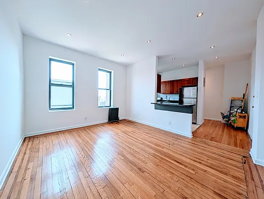 Rented by Oxford Property Group | media 1