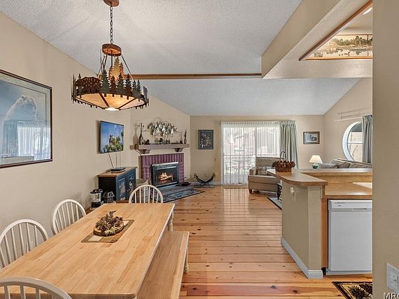 3rd image of 755 Cienega Rd APT A