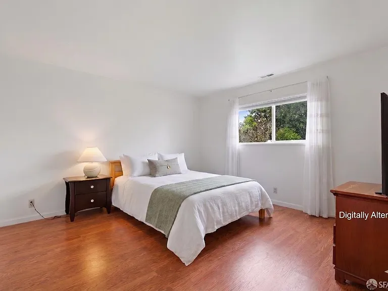 3421 Roosevelt Ave — Photo 6