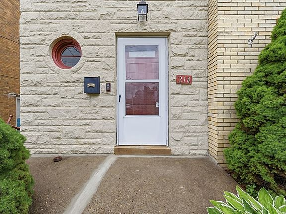 3rd image of 214 Beisner Ave