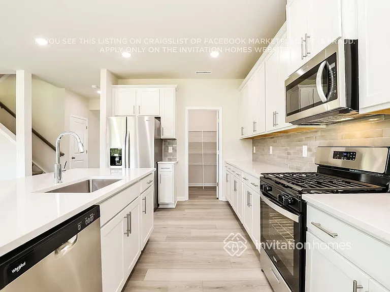 2230 Cherry Creek Rd — Photo 9