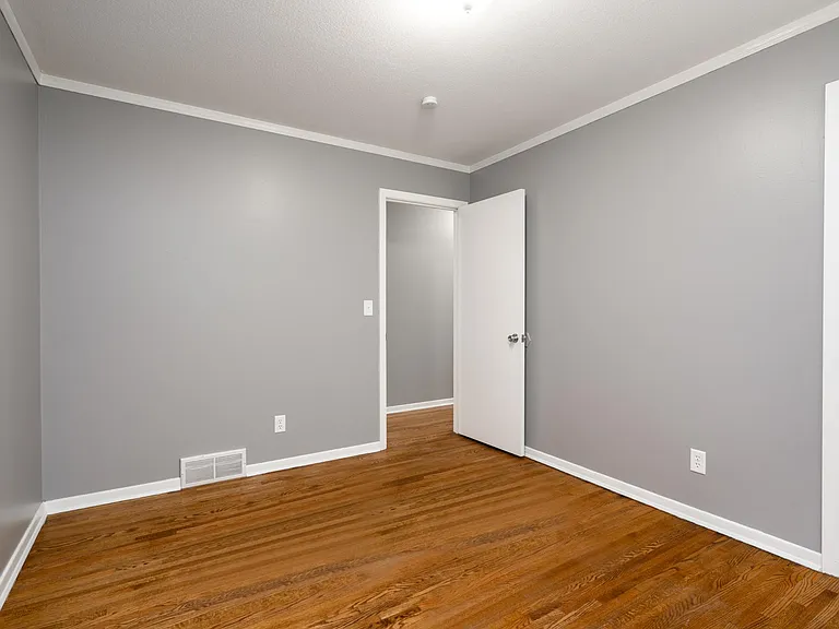 5312 Hiawatha Ln — Photo 11