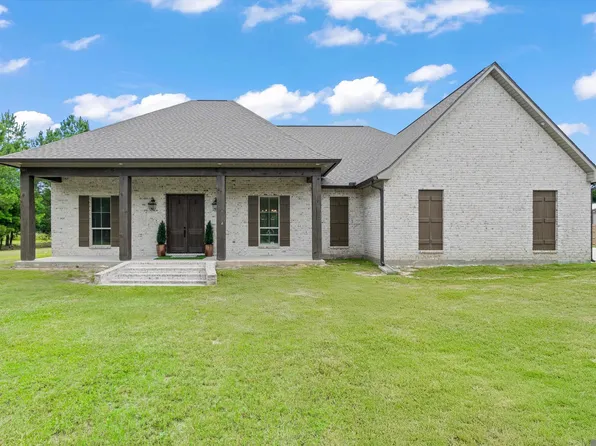 31924 Cane Market Rd, Walker, LA 70785