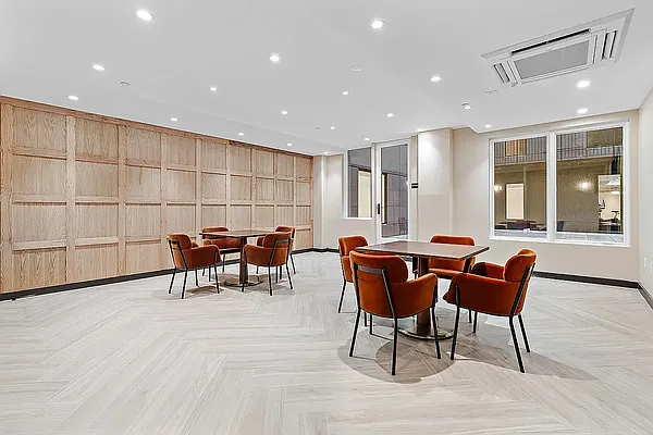 Rented by Leasing Management LLC | media 22