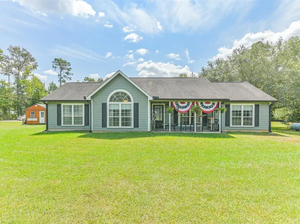 200 Chris Ln, Shepherd, TX 77371