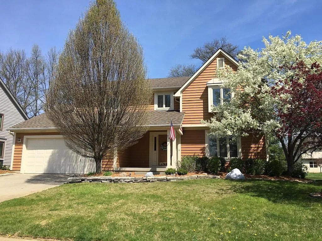 70 Ridge Side Dr photo 1