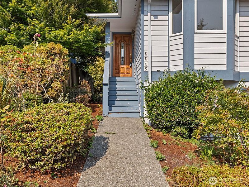 2nd image of 8809 Earl Avenue NW