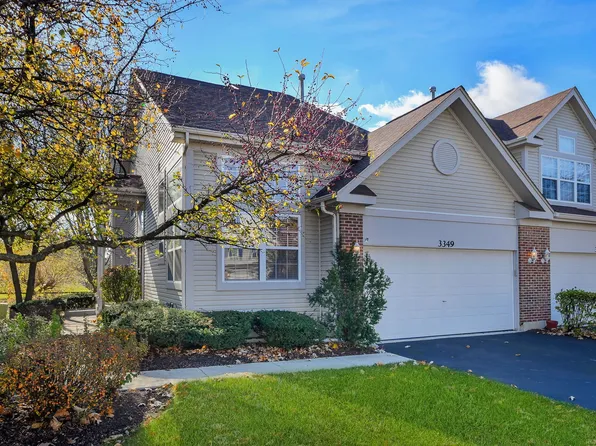 3349 Renard Ln, St Charles, IL 60175