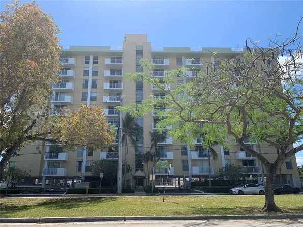 2000 NE 135th St #603, North Miami, FL 33165