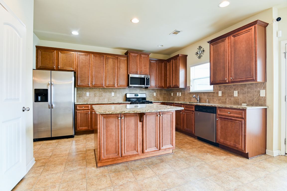 next background image