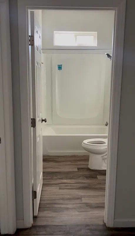 3 bed, 2.0 bath, 1200 sqft, $2,800 — Photo 4