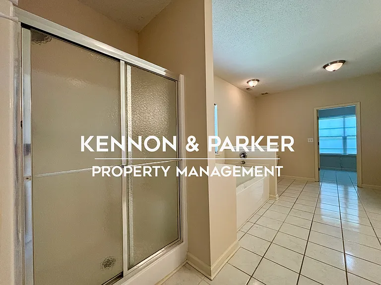 108 Blue Spruce Dr — Photo 17