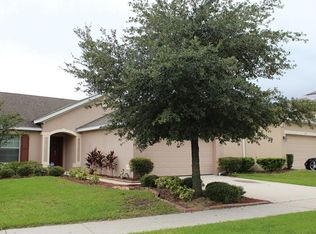 860 Haring Ln, Mount Dora, FL 32757