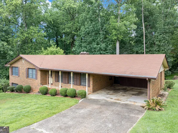 3740 Windy Hill Cir, Gainesville, GA 30504