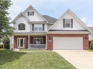 70 Decourcy Ln, Franklin, IN 46131