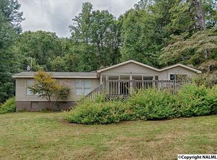 352 Honeycomb Valley Rd, Grant, AL 35747