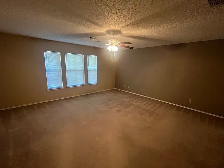 16125 Walnut Creek Dr — Photo 10