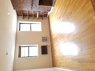 Rented by NYLA Realty