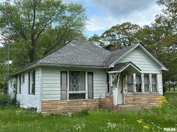 410 S Jenette Ave, Buckner, IL 62819