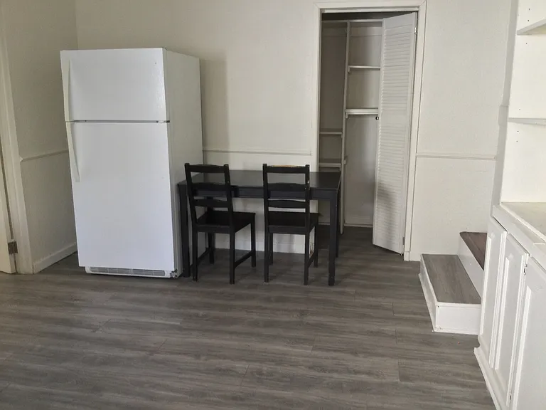 20957B Community St — Photo 13