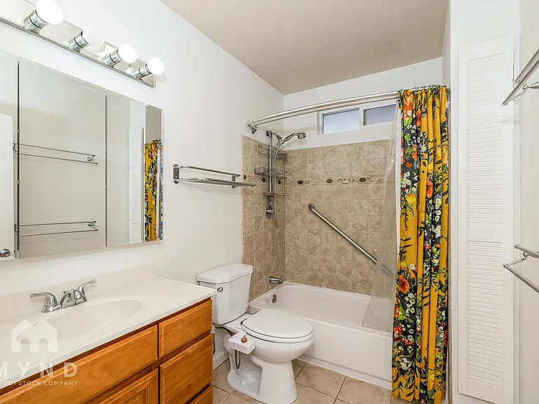 5914 Marshall St — Photo 17