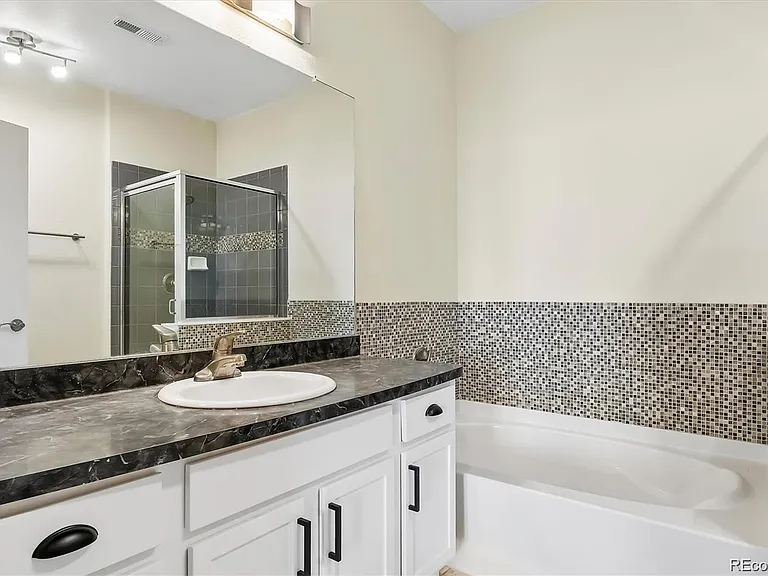 10176 Park Meadows Dr #2405 — Photo 12