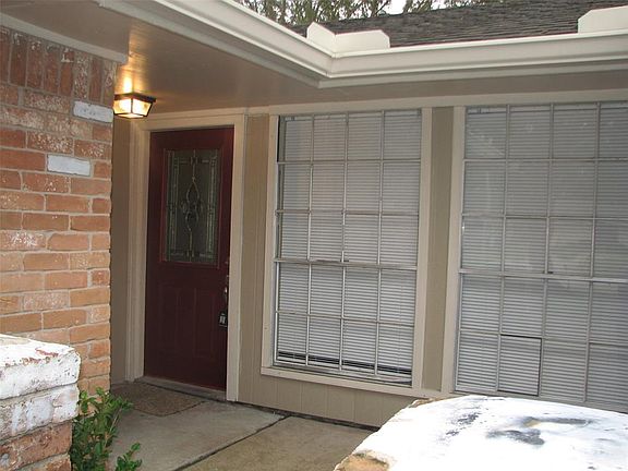 4th image of 10322 Sageburrow Dr