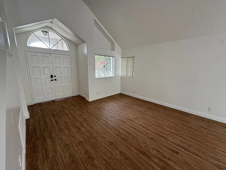 1423 Portofino Dr — Photo 7