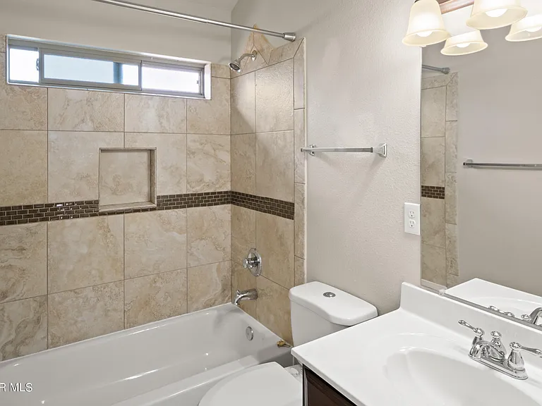 14432 Russell Borea Ave — Photo 15