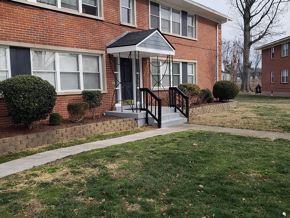 2213 Gerald Ct #1