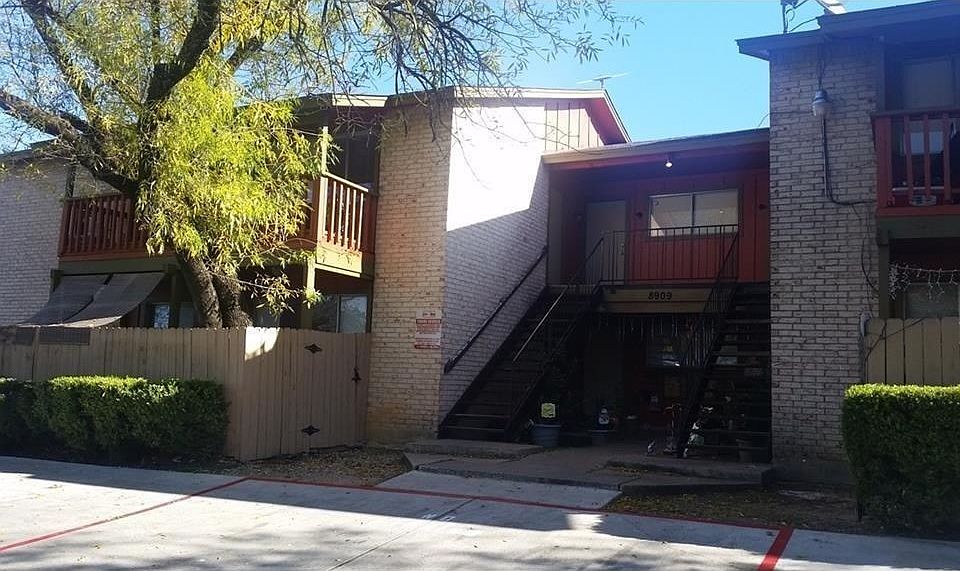1st image of 8909 Parkfield Dr APT 201
