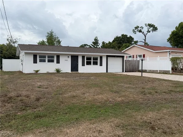 7430 Pine Dr, Fort Myers, FL 33967