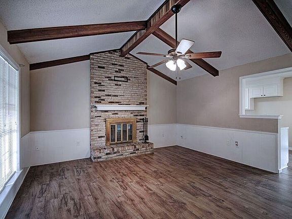 Living Room with Fireplace