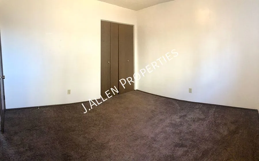 Spacious 2 bed — Photo 4