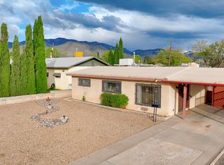 9218 Aztec Rd NE, Albuquerque, NM 87111