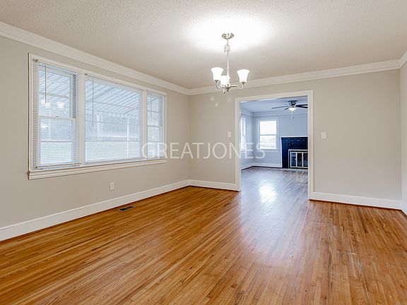 5th image of 401 Belton Dr