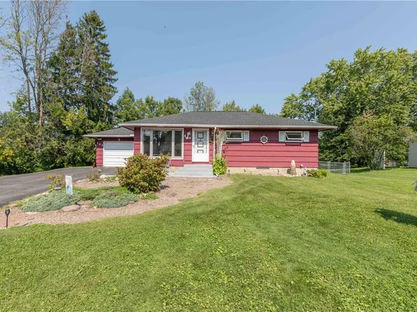 103 E Manitou Rd, Rochester, NY 14612