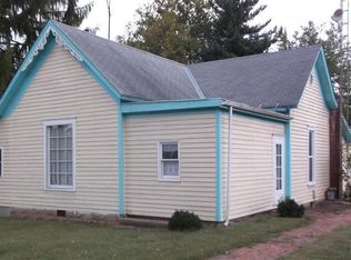 1021 W Spring St, Brownstown, IN 47220