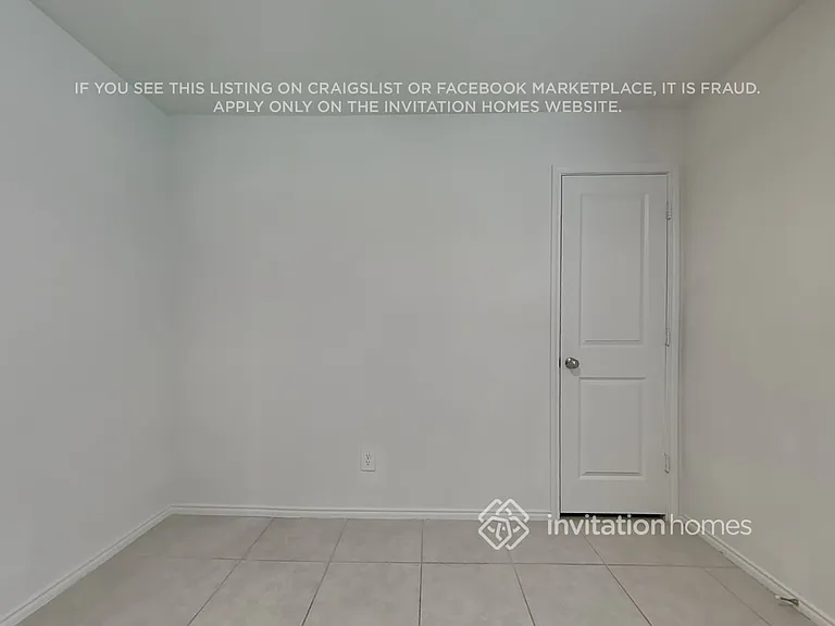 3018 Wallace Wells Ct — Photo 17