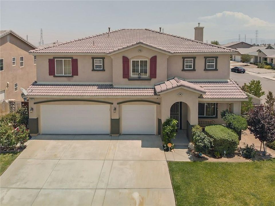 1st image of 13523 Bentley St