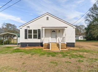 407 Short St, Ellisville, MS 39437
