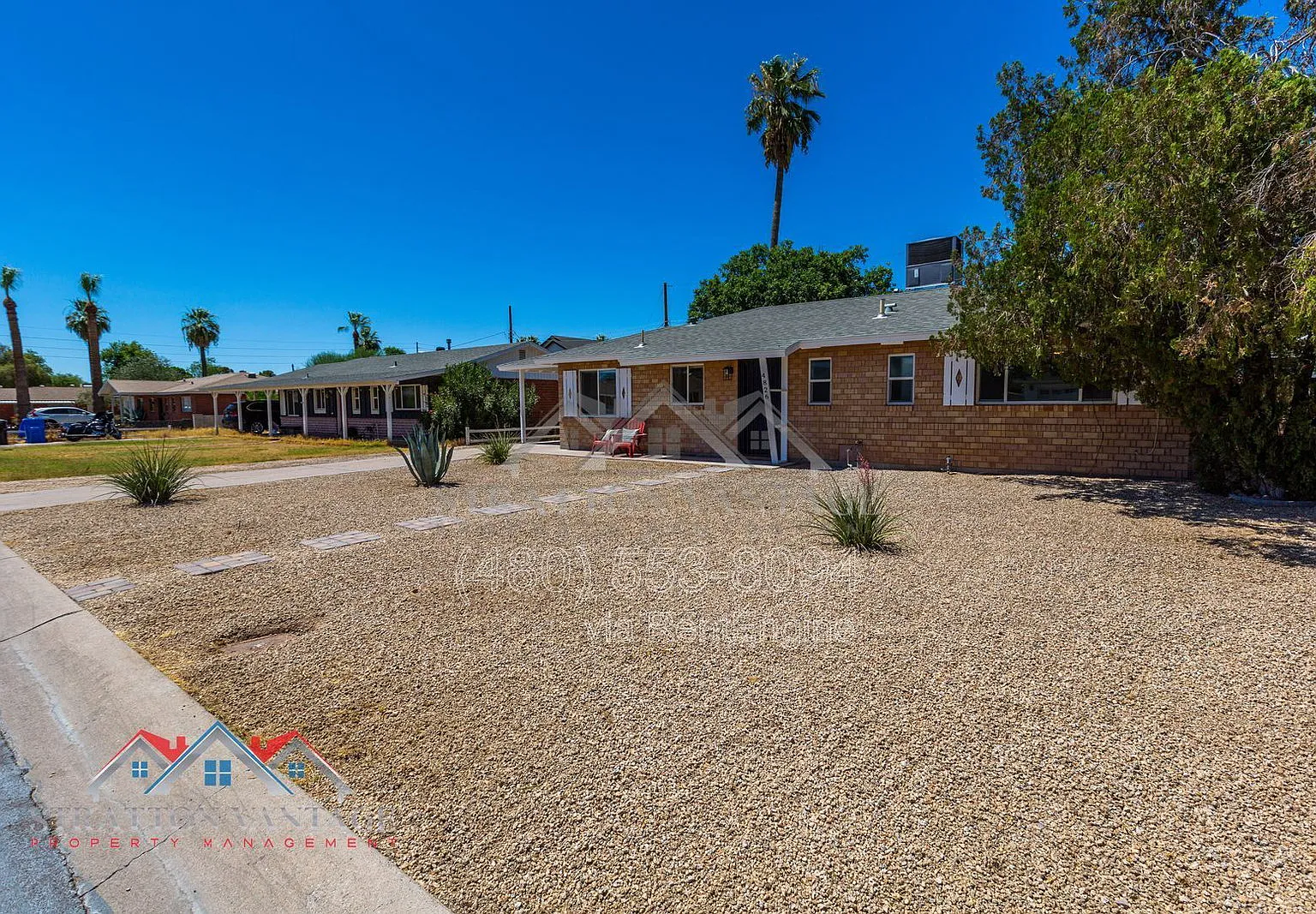 3 bed, 2.0 bath, 1215 sqft, $2,995 — Photo 3