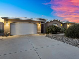 809 7th St NE, Rio Rancho, NM 87124